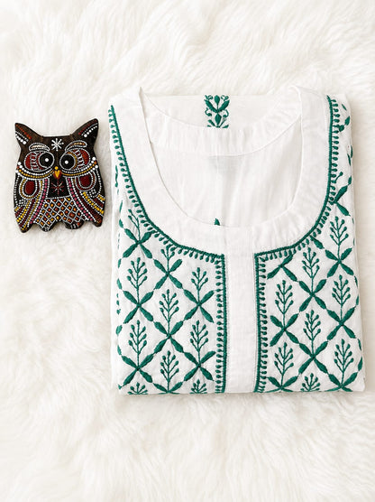 Ivory Elegance Chikankari Kurti with Emerald Green Hand Embroidery