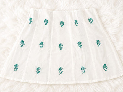 Ivory Elegance Chikankari Kurti with Emerald Green Hand Embroidery