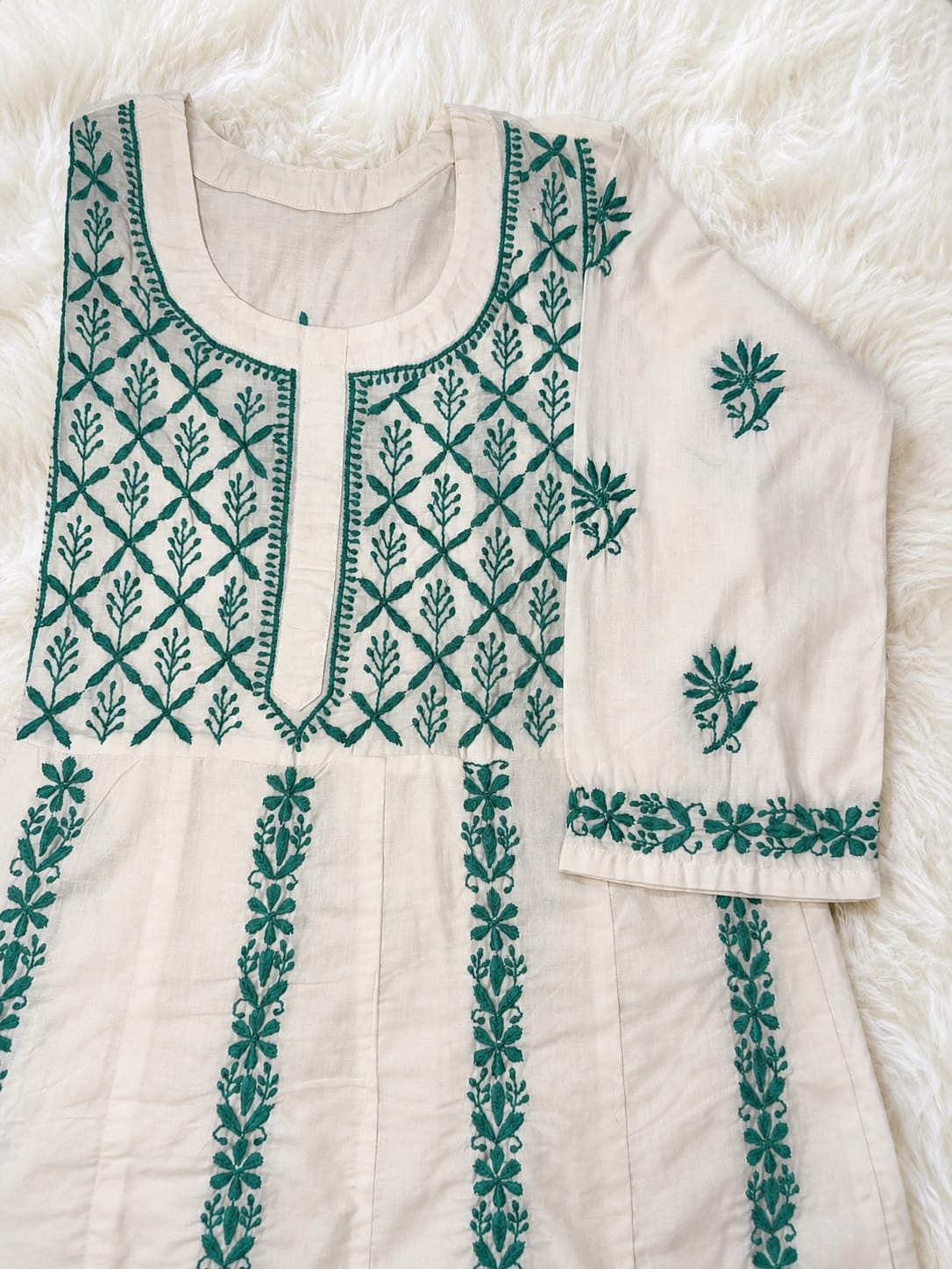 Ivory Elegance Chikankari Kurti with Emerald Green Hand Embroidery